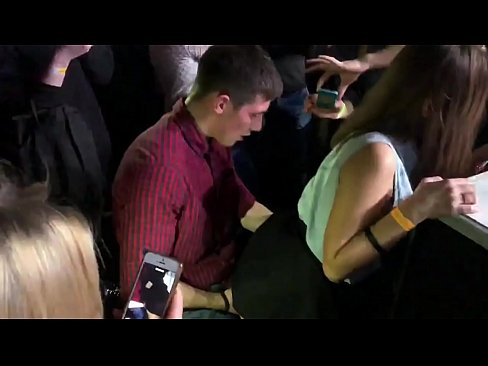 ❤️ Sex nyata dina nightclub Rusia. gadis Rusia 18 taun heubeul dina anus jeung heunceut fucked di nightclub a video porno dina pornosu.assay-define-smartlink.ru ❌