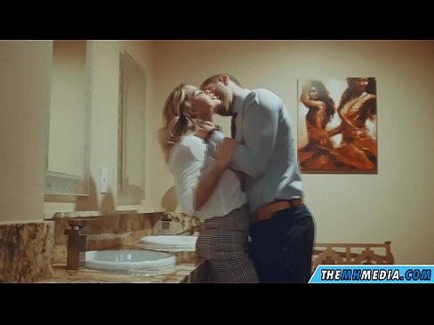 ❤️ Nalika pirang busty seduces anjeun dina restroom umum video porno dina pornosu.assay-define-smartlink.ru ❌
